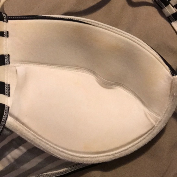 Victoria’s Secret swim suit top - Picture 4 of 4